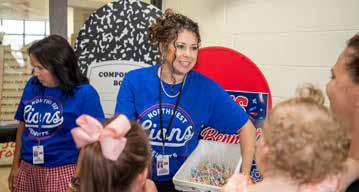 Northwest Heights Elementary School STEM teacher Kasey Bennett, who was named Oklahoma Teacher of the Year, greets students for meet the teacher night that was held last week. Matt Swearengin | Durant Democrat