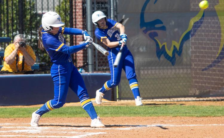 SE softball back on track with 5-game streak