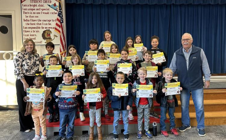 Photos provided | WI Washington Irving Terrific Kids for the month of January are (in no particular order): Benjamin Gomez, Ka’Miyah Tucker, Hunter White, Delijah Moon, Daemon Smith, Autumn Weeks, Romeo Garcia, Quincy Wright, Jace Minyard, James Lott, Laney Butlan, Abilene Madrid, David De La Cruz, Preston Watkins, Alleigh Searles, Remi Jo Mason, Everly Edwards, Madeline Brown and Paislee Mitchell. Not pictured: Emiliano Sifuentes. Also pictured are Kiwanis representatives Tracey Trotter and Merle Soltis.