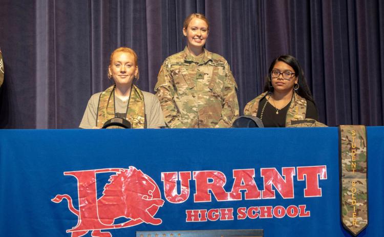 Durant High School Seniors Jillian Feltman and Alondra Gamero have enlisted in the Army National Guard.