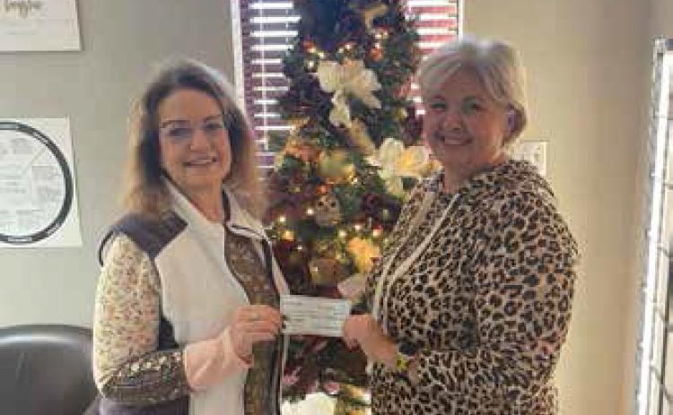 CCC receives donation from Delta Kappa Gamma