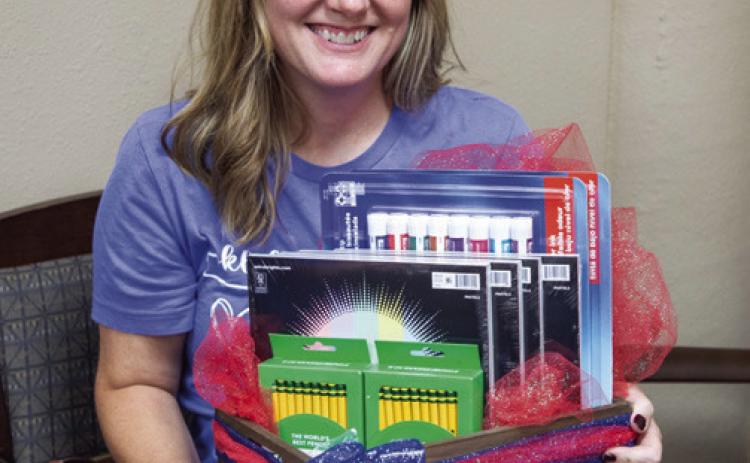 Matt Swearengin | Durant Democrat Durant Middle School math teacher Lisa Sager was recognized and presented a gift basket during last week’s school board meeting. Sager was the 20222023 Durant Teacher of the Year and a state finalist this year for Oklahoma Teacher of the Year.