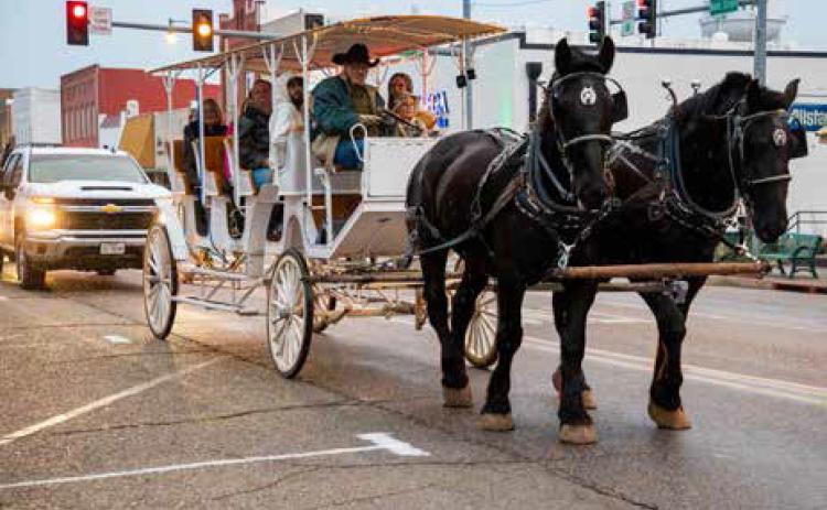 Carriage rides were available Dec. 6 and 7 at Southeastern Oklahoma State University and Market Square in downtown Durant. Matt Swearengin | Durant Democrat
