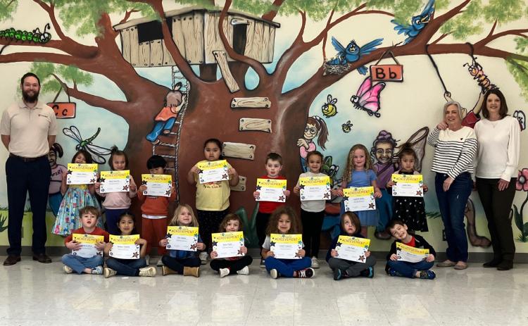 Kiwanis Terrific Kids for March, were awarded by Hudson Toews, Lori Melton and Geri Mendez for Robert E. Lee Early Childhood Center. Front row: Kameron Meyer, Beverly Troncoso, Julia Bigham, Skyla Taylor, Latrell Crawford, Cole Ingle and Emerson Weir. Back Row: Emery Harris, Macie Everette, Aiden Tran, Mia Pagen, Dean Franklin, Kaliyah, Davis, Lizabeth Austin and Lealah West. Not pictured are Zaylia O’Quinn and Delilah Donathan. Photo provided | REL