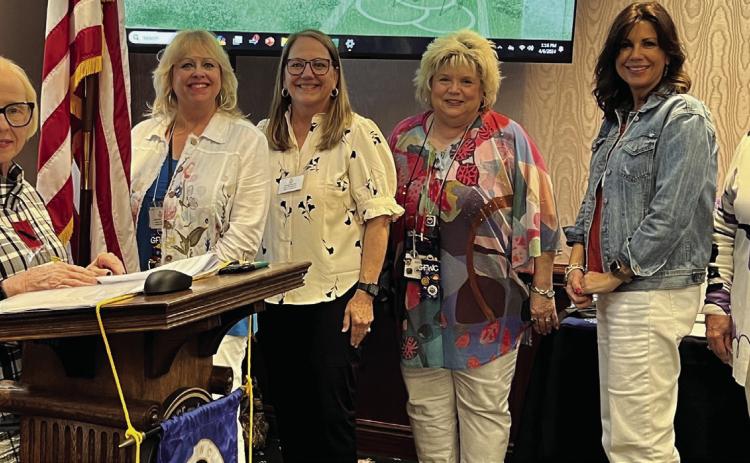 The General Federation of Women’s Clubs of Oklahoma has announced new o_cers. From left, Jan Bailey, former GFWC-OK State President; Charlene Ridgway, State President; Monica Bartling, President-Elect; Sharon Robinson, State Vice-President; Lisa Adkins, State Secretary; and Betty Clay, State Treasurer. Photo provided