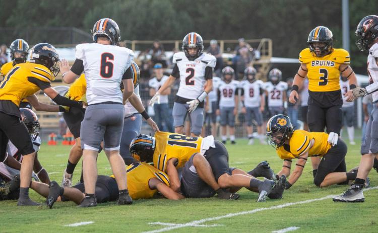 Caddo Bruins played the Snyder Cyclones during the homecoming game.