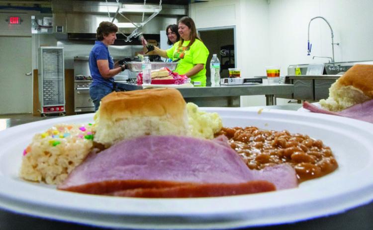 Feeding Hope began serving in its new building on April 6 and they served supper on Easter. From left, board member Diane Dixon, board secretary Shanda Speer-Smith and director Keri Gowin-Juarez. Matt Swearengin | Durant Democrat