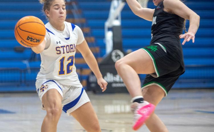 SE’s Halli Hyatt faces an Arkansas-Monticello Matt Swearengin | Durant Democrat