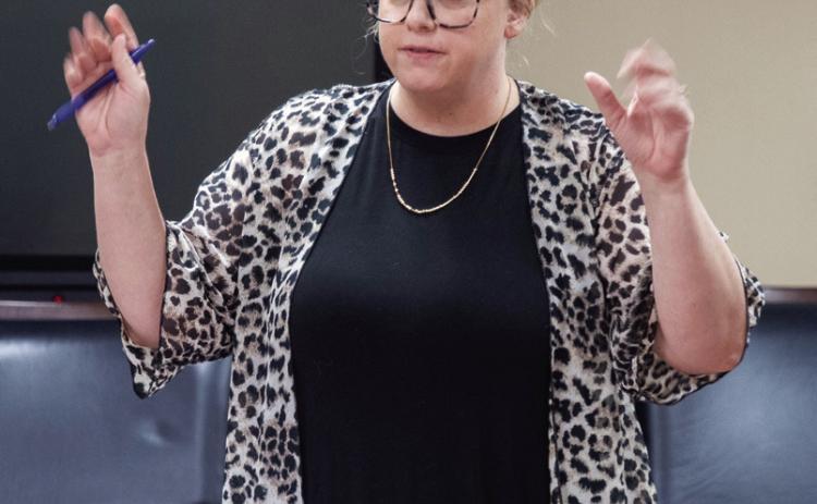 Melanie Knight expressed her concerns to the Durant Board of Education during a meeting last week.  Matt Swearengin | Durant Democrat