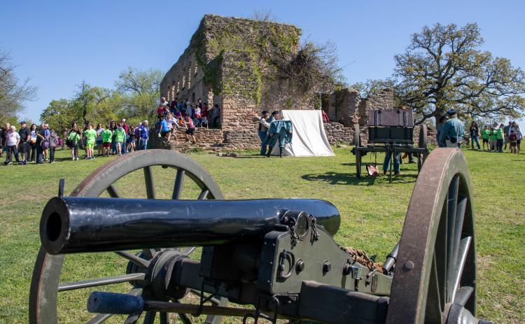 Matt Swearengin | Durant Democrat The annual Fort Washita Rendezvous was held last Wednesday through Sunday and the event showcases historic life at the fort. This year, the event featured trappers, traders, mountain men demonstrators, stickball, Chickasaw Stomp Dancers and more. Fort Washita was built in 1842 and served as a former United States military post. The mission of Fort Washita was to protect the Chickasaw and Choctaw tribes from the Plains Indians and was abandoned after the Civil War in 1865.