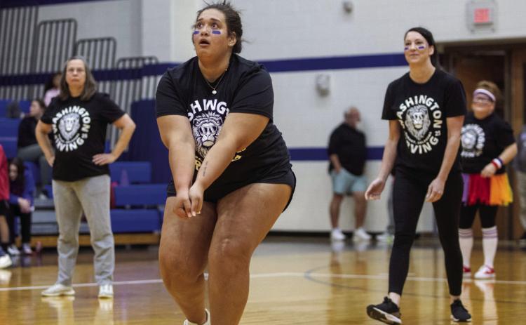 Washington Irving kindergarten teacher Mickayla Freeze reacts during the school district’s “volleybrawl” tournament. Matt Swearengin | Durant Democrat