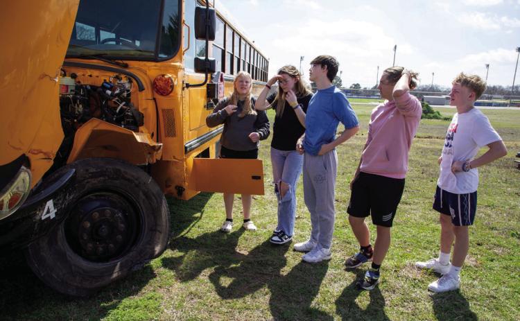 Young heroes from Silo bus crash honored