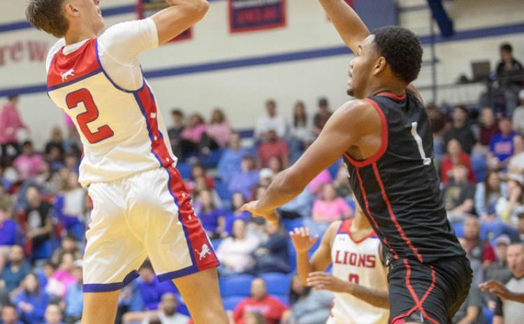 Lion Boston Browder is about to shoot the ball. Matt Swearengin | Durant Democrat
