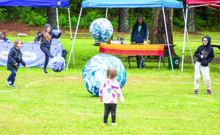 Children play during the Durant Sustainability Coalition’s Earth Day Festival Saturday at Carl Albert Park. Matt Swearengin | Durant Democrat