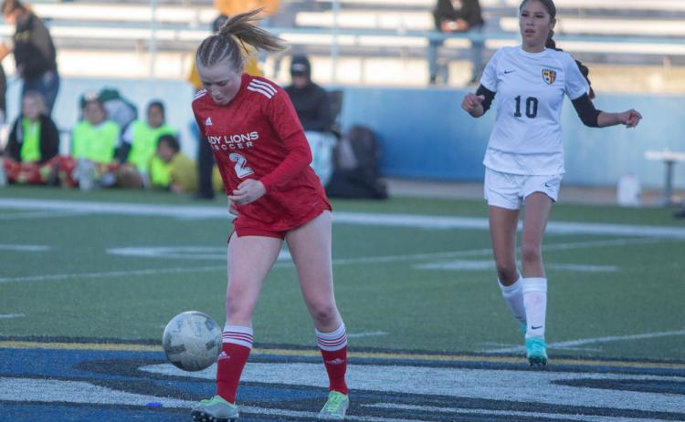 Durant soccer player Addison Polk is about to kick the ball. Matt Swearengin | Durant Democrat