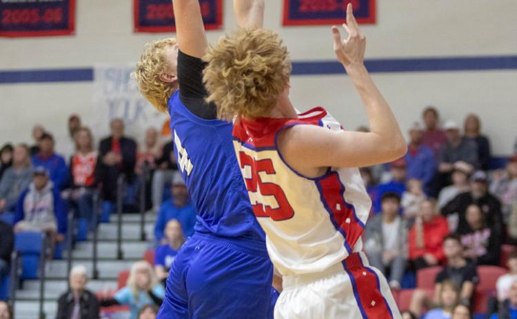 Matt Swearengin | Durant Democrat Lion Landon Ringels shoots the ball.