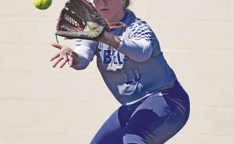 Silo Lady Rebel Kostina Tubby is about to catch the ball during a game at Chandler that Silo won. Brian Blansett | Tri-County Herald