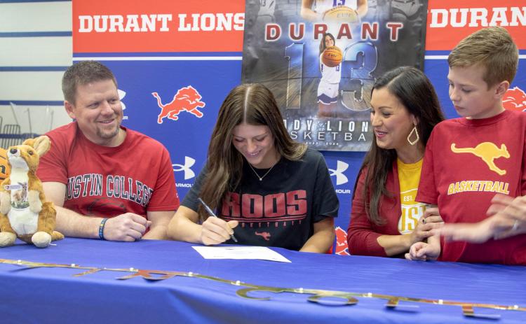Durant Lady Lion basketball player Maya Dodson has signed to play with Austin College. Also shown are her parents Joe and Hannah Dodson and brother Wyatt Dodson. Matt Swearengin | Durant Democrat